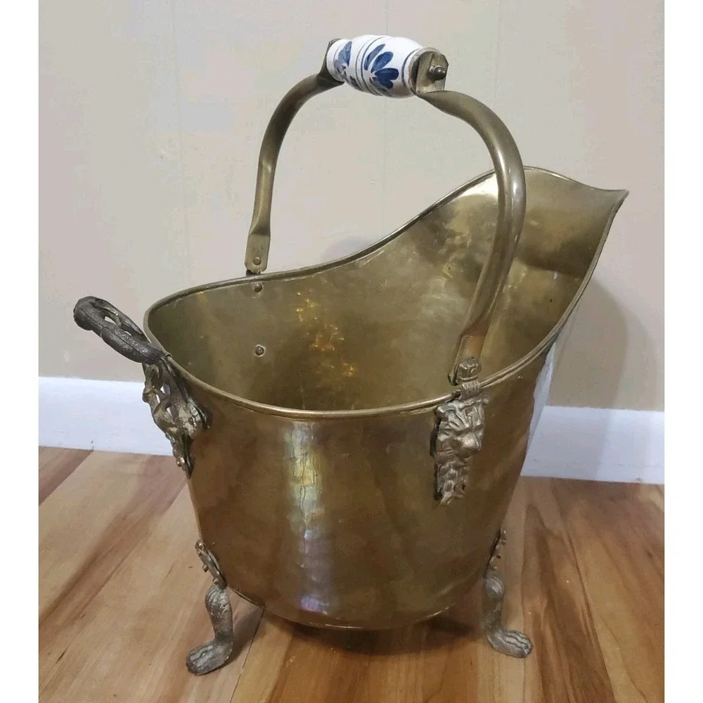 Vintage Brass Coal Scuttle‎ Bucket Lion Head Claw Feet Ceramic Handle
